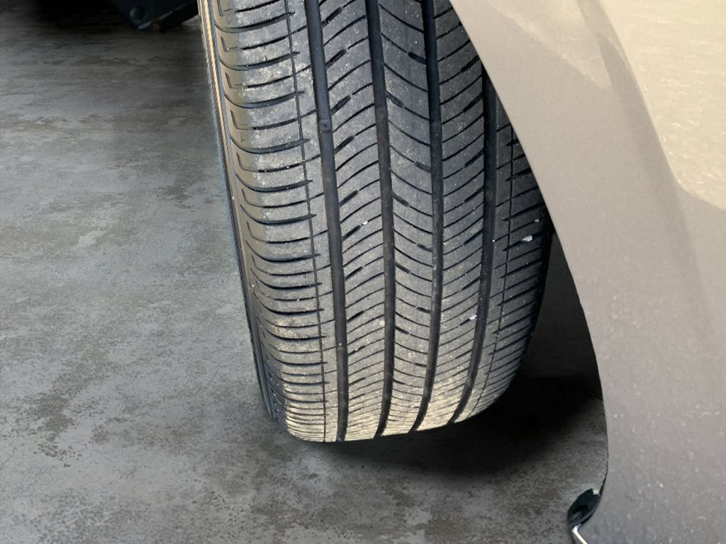 Certified 2023 Hyundai Elantra SEL FWD image 11