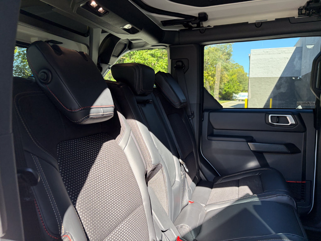 New 2026 Ford Bronco Raptor w/ Interior Carbon Fiber Pack AWD/4WD image 22