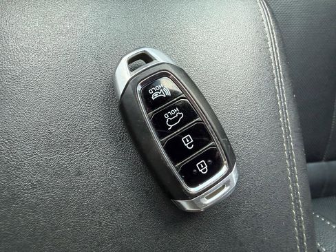 Used 2019 Hyundai Santa Fe Limited FWD image 50