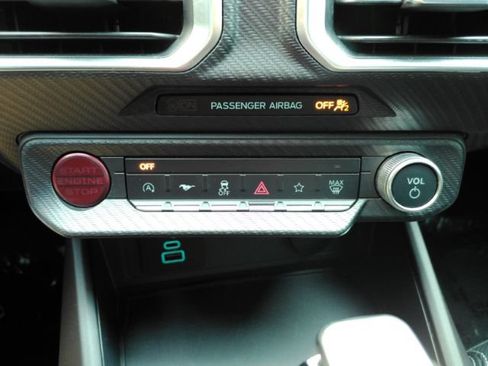 Used 2025 Ford Mustang GT Premium RWD image 32