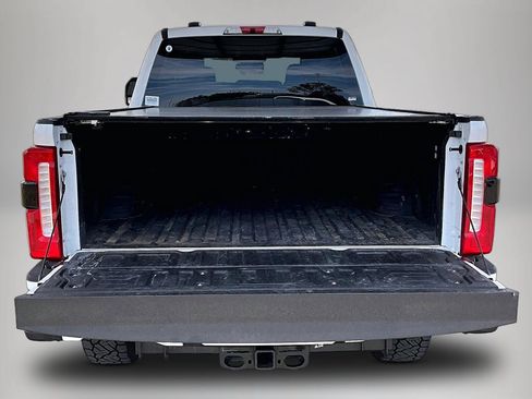 Used 2026 Ford F250 XLT w/ XLT Premium Package AWD/4WD image 7