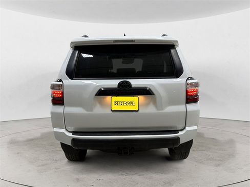 Used 2023 Toyota 4Runner TRD Off-Road Premium w/ Moonroof Package image 4