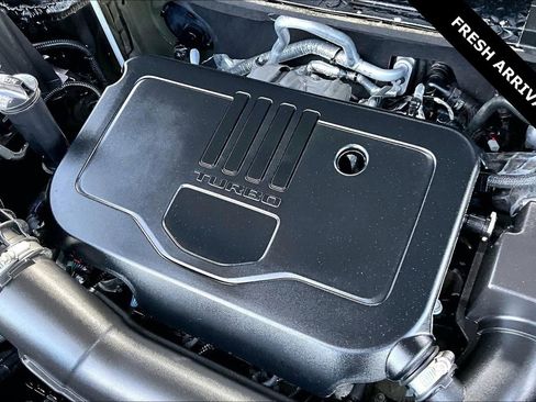 Used 2023 GMC Acadia SLE w/ Driver Convenience Package image 30