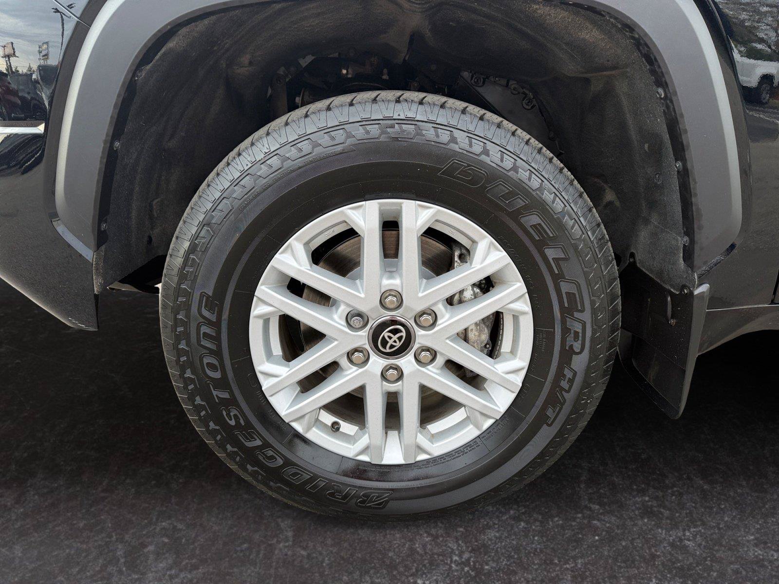 Used 2025 Toyota Tundra SR5 AWD/4WD image 26