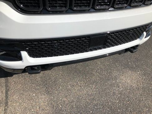 New 2025 Jeep Wagoneer Series II w/ Convenience Group I image 21