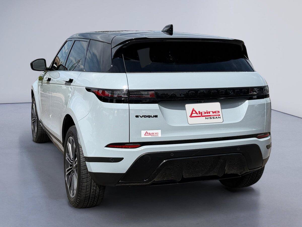 Used 2024 Land Rover Range Rover Evoque S AWD/4WD image 3