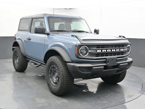 Used 2025 Ford Bronco 2-Door w/ Sasquatch Package AWD/4WD image 6