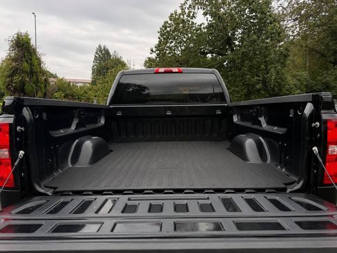 Used 2015 Chevrolet Silverado 1500 LT AWD/4WD image 12