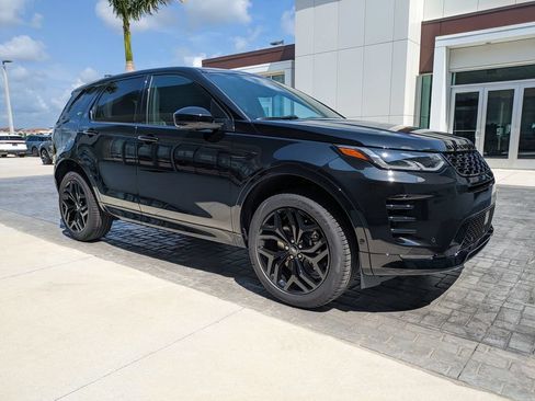 New 2026 Land Rover Discovery Sport Landmark AWD/4WD image 3