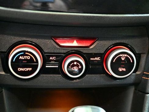 Used 2023 Subaru Crosstrek 2.0i Premium image 29