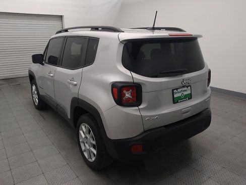 Used 2021 Jeep Renegade Latitude image 5