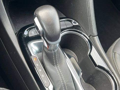 Used 2024 Buick Encore GX Sport Touring AWD/4WD image 27