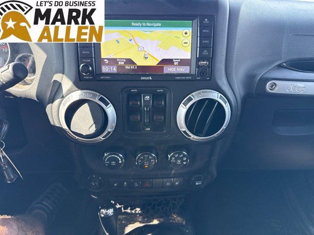 Used 2016 Jeep Wrangler Unlimited Rubicon AWD/4WD image 11