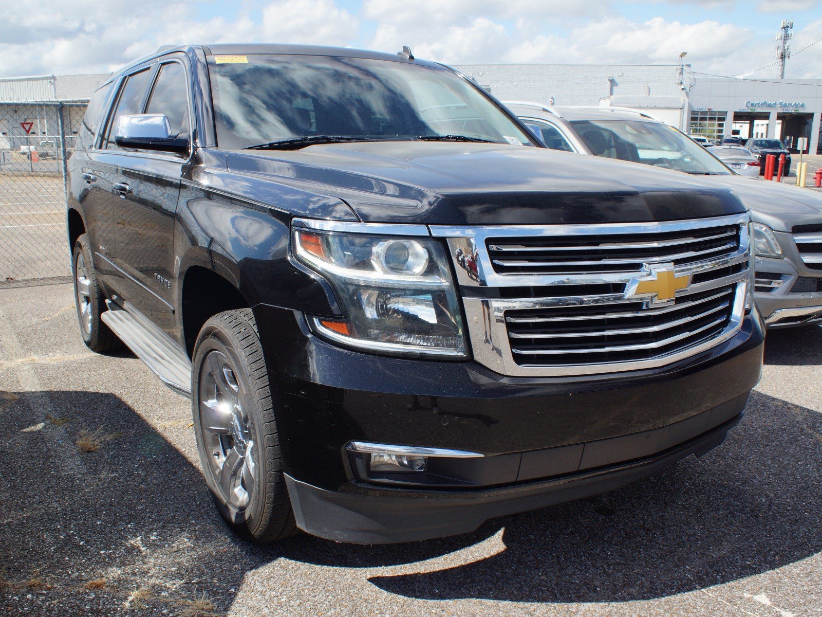 Used 2015 Chevrolet Tahoe LTZ AWD/4WD image 3