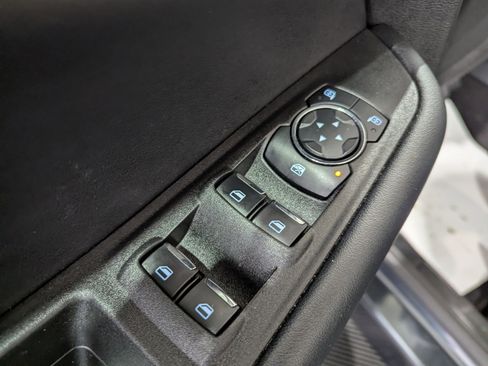 Used 2024 Ford Edge SEL w/ Convenience Package AWD/4WD image 16