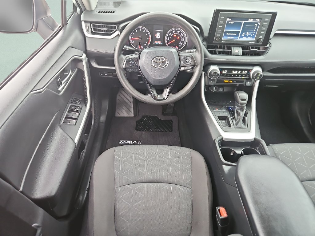 Certified 2021 Toyota RAV4 XLE w/ Convenience Package FWD image 13