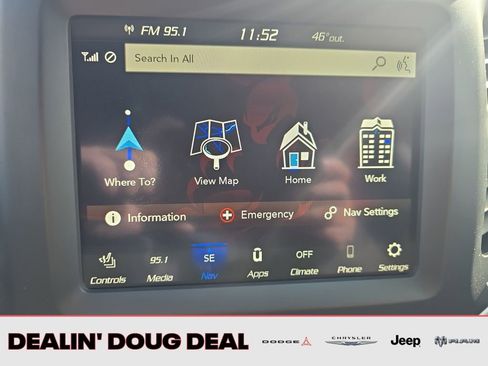 Used 2023 Jeep Cherokee Altitude Lux image 20