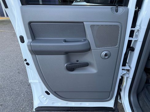 Used 2007 Dodge Ram 3500 Truck SLT w/ Quad Cab Big Horn Value Group image 27