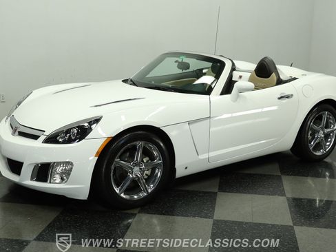 Used 2009 Saturn Sky Red Line image 6