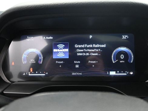 Used 2023 Jeep Grand Cherokee Altitude image 21