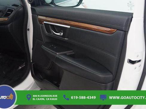 Used 2017 Honda CR-V Touring image 17