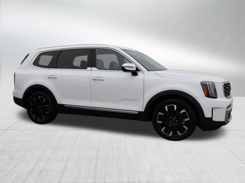 Used 2023 Kia Telluride SX image 8