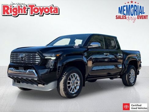 Certified 2025 Toyota Tacoma Limited AWD/4WD image 1