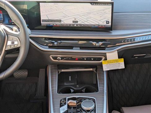 Used 2026 BMW X5 xDrive40i image 11