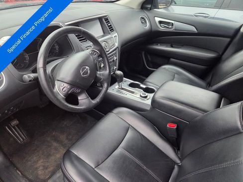 Used 2020 Nissan Pathfinder SL image 15