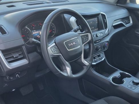Certified 2023 GMC Terrain SLE w/ Driver Convenience Package image 9