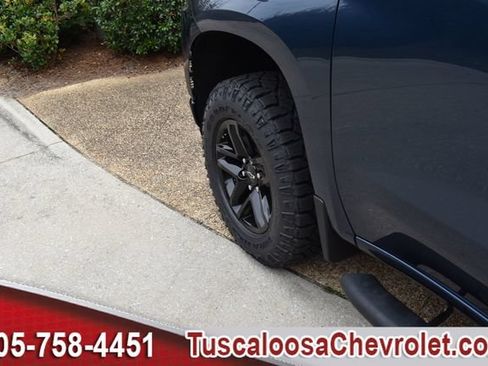 Used 2021 Chevrolet Silverado 1500 LT Trail Boss w/ Bed Protection Package AWD/4WD image 18