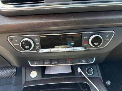 Certified 2023 Audi Q5 2.0T Premium w/ Convenience Package AWD/4WD image 8