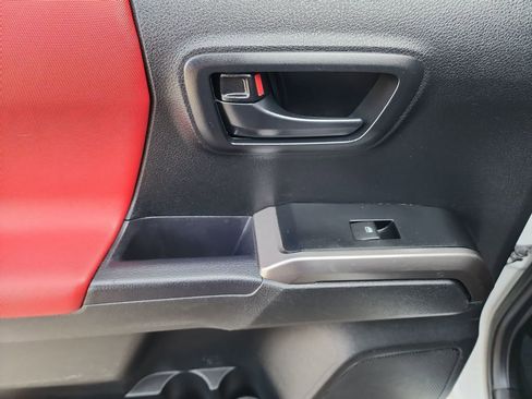 Used 2023 Toyota Tacoma SR5 image 36