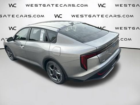 New 2025 Kia K4 LXS image 7