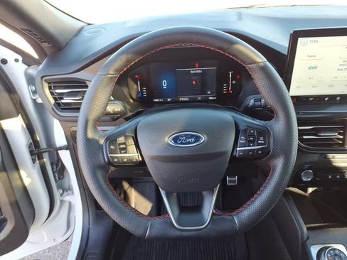 Used 2024 Ford Escape ST-Line w/ Tech Pack #1 image 17