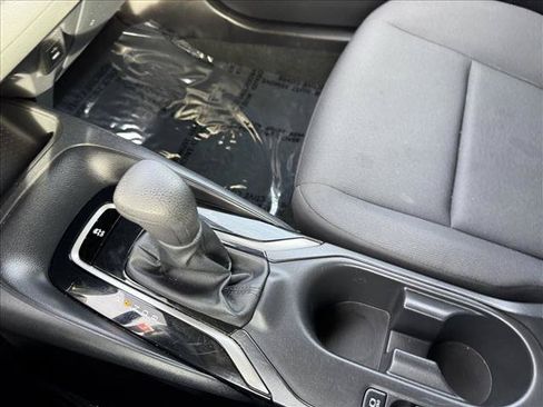Used 2024 Toyota Corolla LE FWD image 16