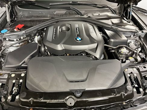 Used 2018 BMW 330i Gran Turismo xDrive 330 Gran Turismo i xDrive w/ Premium Package image 18