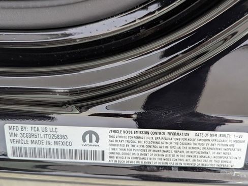 New 2026 RAM 2500 Limited image 29