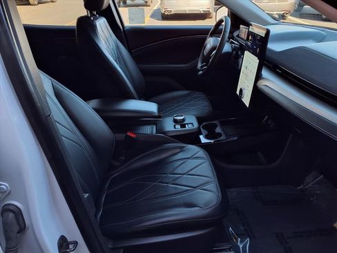 Used 2023 Ford Mustang Mach-E Select image 24