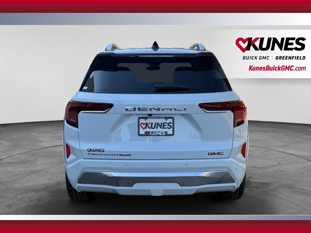 New 2027 GMC Terrain Denali w/ LPO, Floor Liner Package AWD/4WD image 7