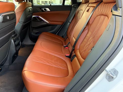 New 2026 BMW X6 M60i image 29