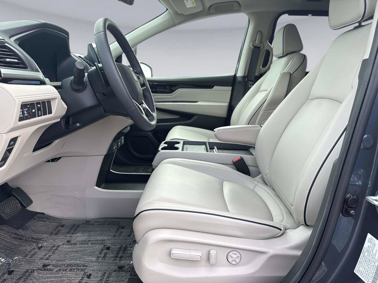 Certified 2026 Honda Odyssey Touring image 21