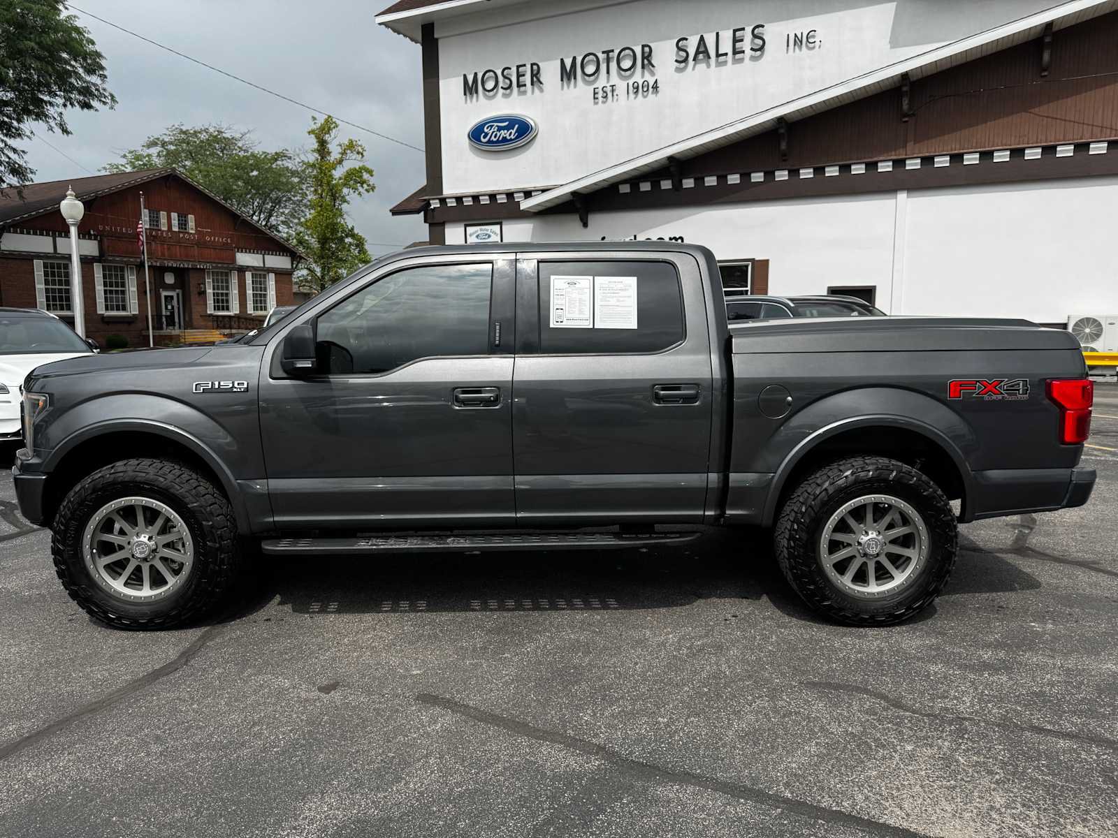 Used 2020 Ford F150 XLT w/ Equipment Group 302A Luxury AWD/4WD image 7