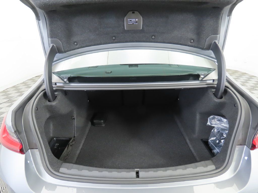Used 2026 BMW 330i Sedan w/ Convenience Package RWD image 28