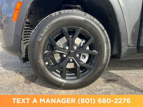New 2026 Jeep Grand Cherokee Altitude AWD/4WD image 26