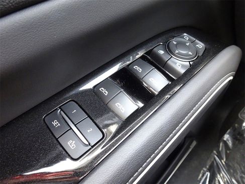 Certified 2024 Cadillac Escalade Premium Luxury w/ LPO, Floor Liner Package image 19