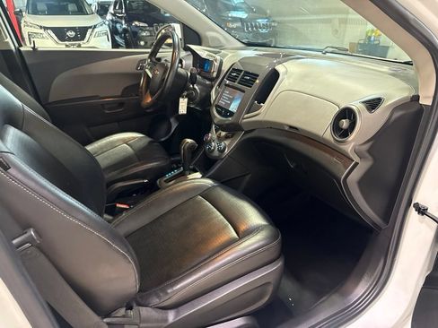 Used 2015 Chevrolet Sonic LTZ FWD image 36