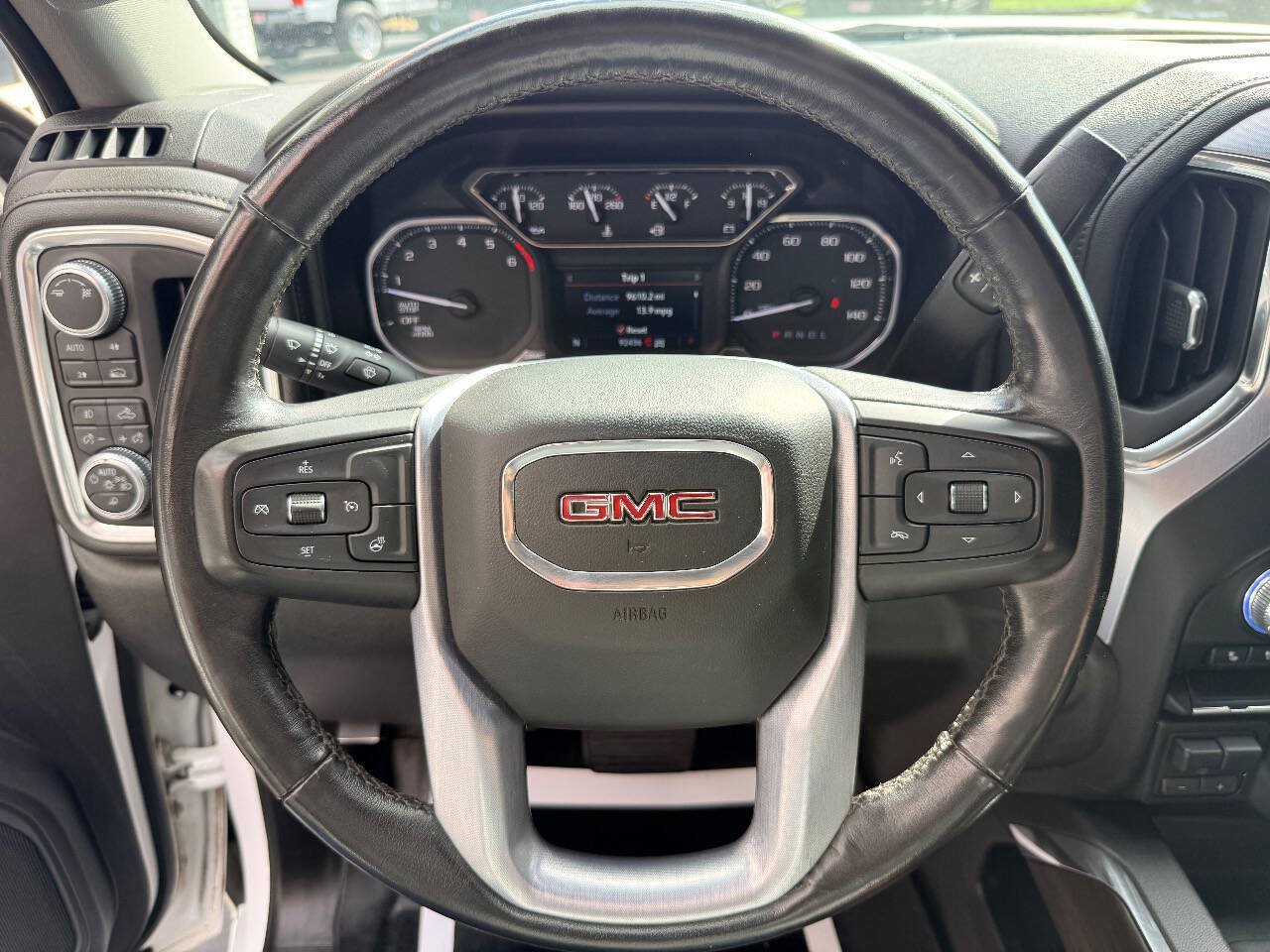 Used 2019 GMC Sierra 1500 SLT AWD/4WD image 21