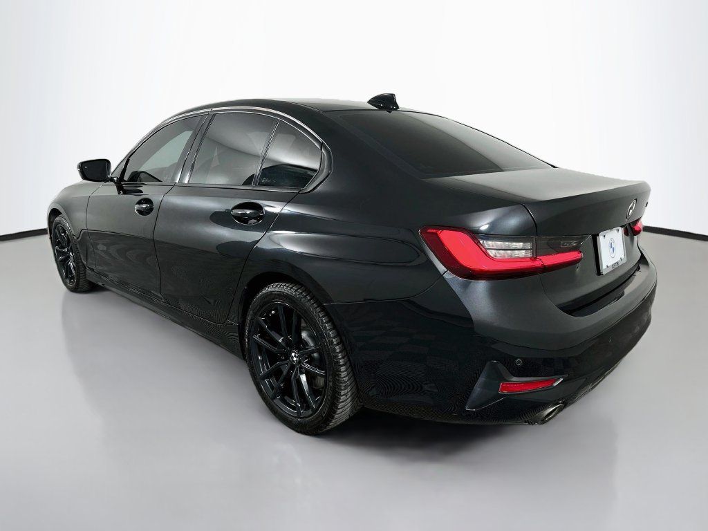 Used 2020 BMW 330i xDrive Sedan w/ Convenience Package AWD/4WD image 7