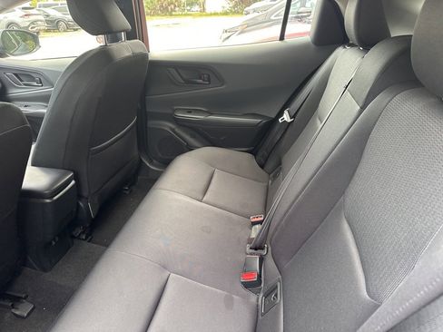 Used 2025 Toyota Prius LE image 6